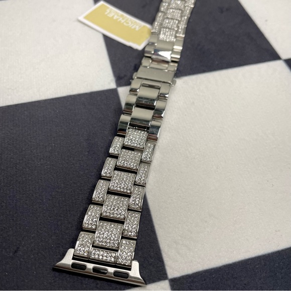 NEW✅AUTHENTIC✅MICHAEL KORS Pavé Silver-Tone Strap For 38mm and 40mm Apple Watch - Picture 7 of 8
